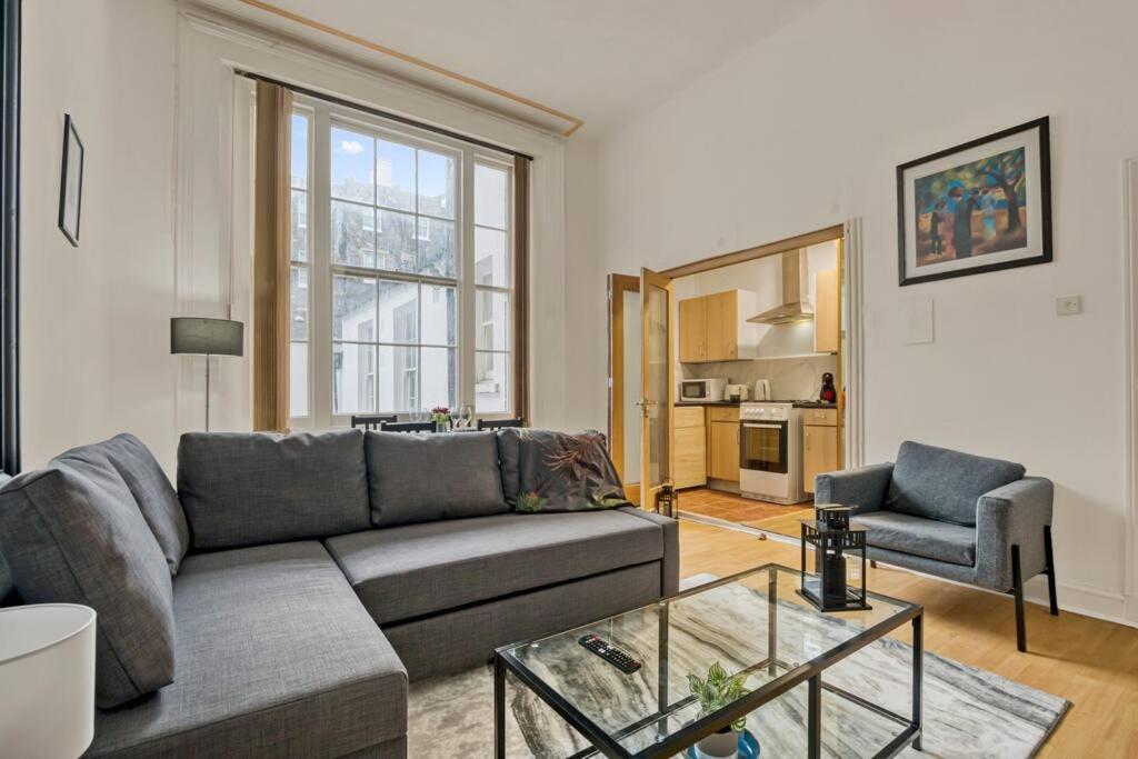 Cosy 2Br Retreat Near Paddington Station Apartamento Londres Exterior foto